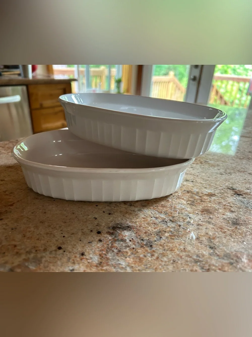 Corningware #F-15-B 475ml French White Oval Baking Dishes (2) 7.25”x4.75”w16 oz